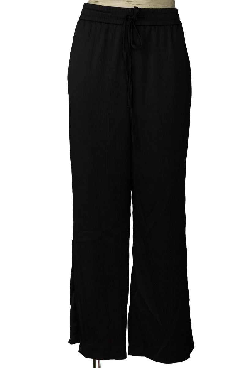 Pantalones color Negro - Mossimo