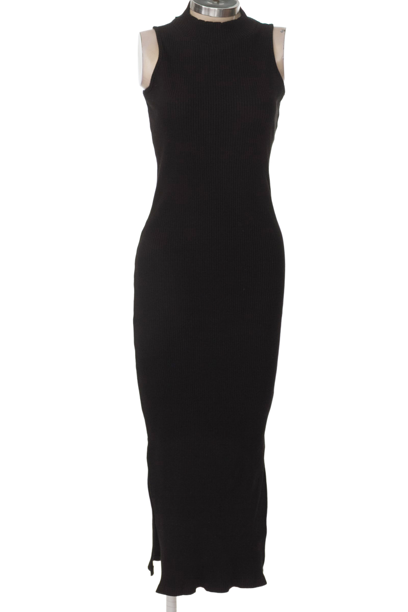 Vestido / Enterizo color Negro - Sybilla