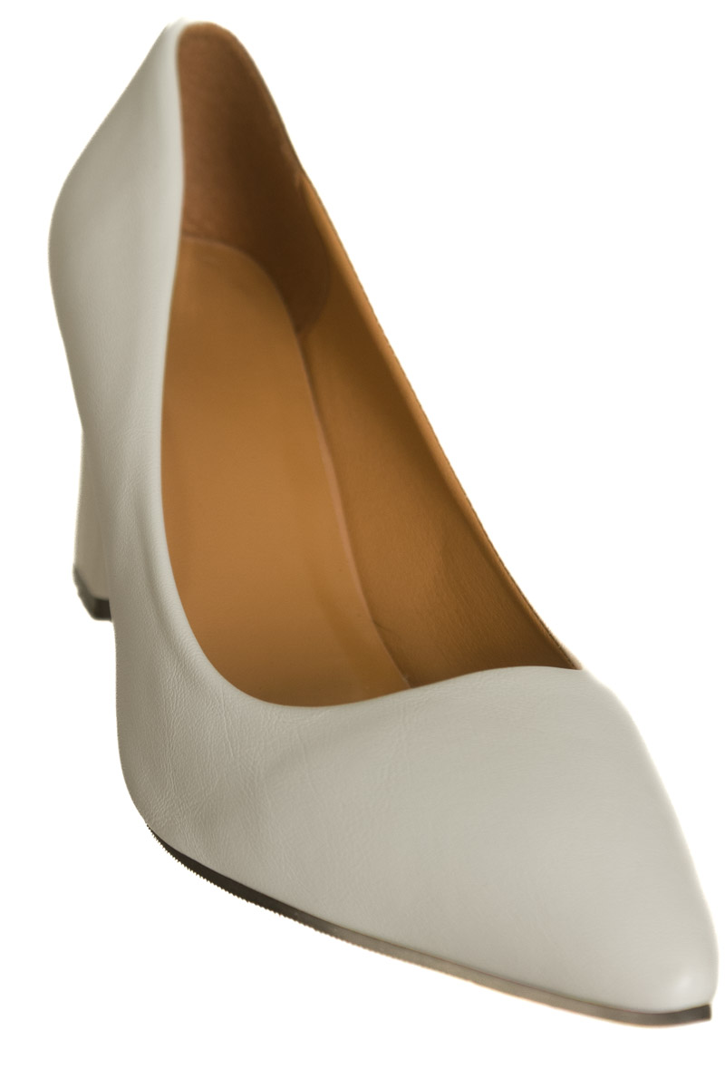 Zapatos color Blanco - Closeando