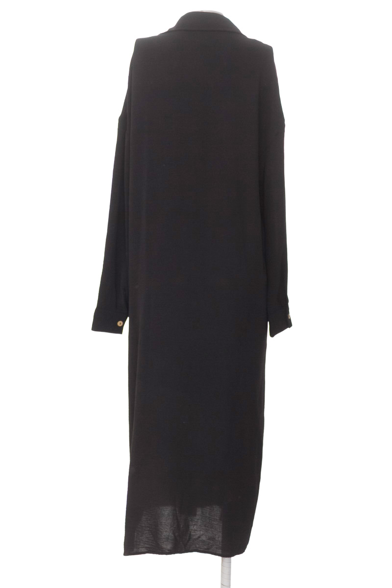 Vestido / Enterizo color Negro - Closeando