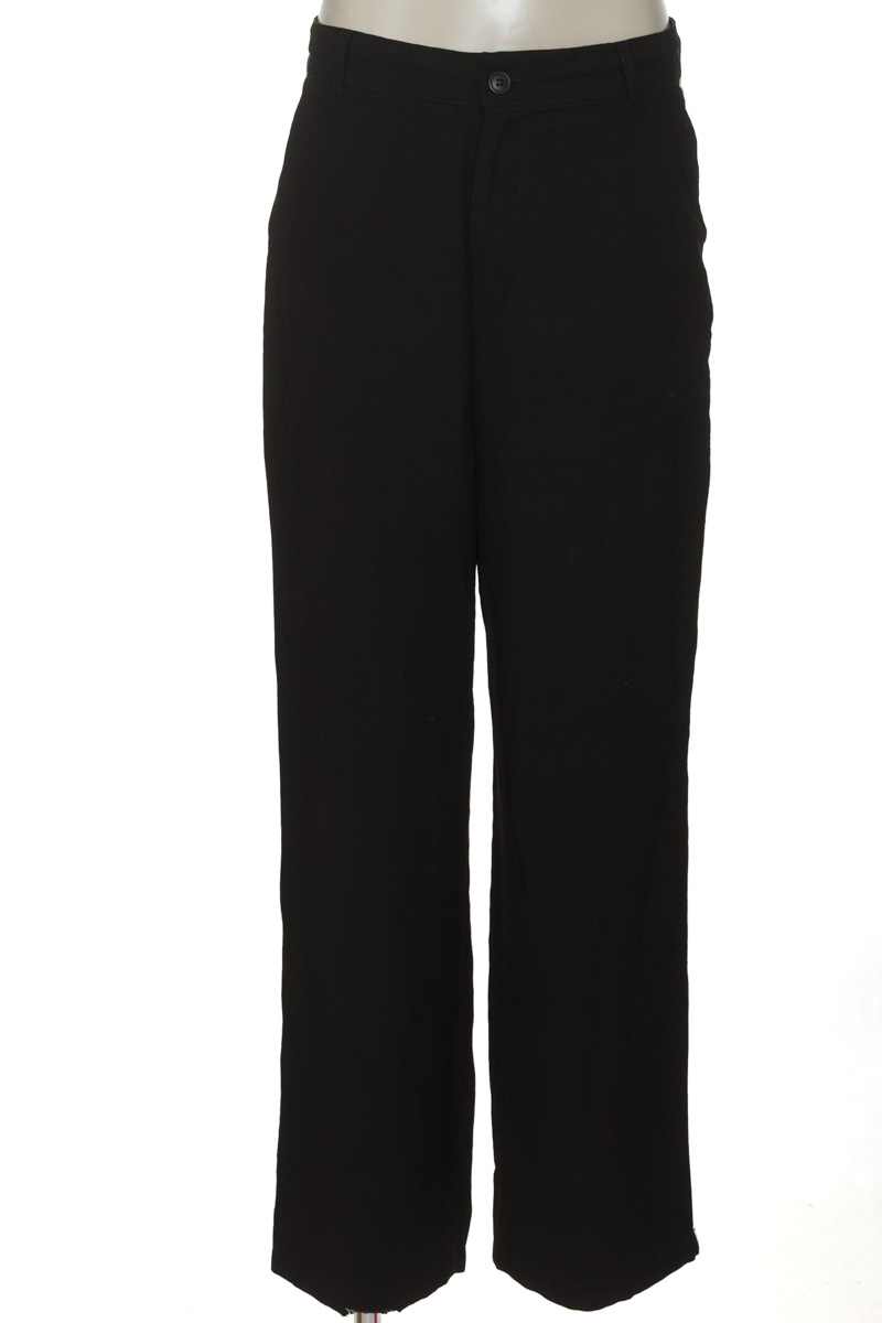 Pantalones color Negro - Lola