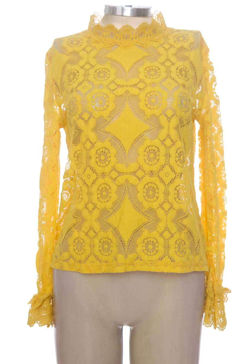 Blusa color Amarillo - Closeando