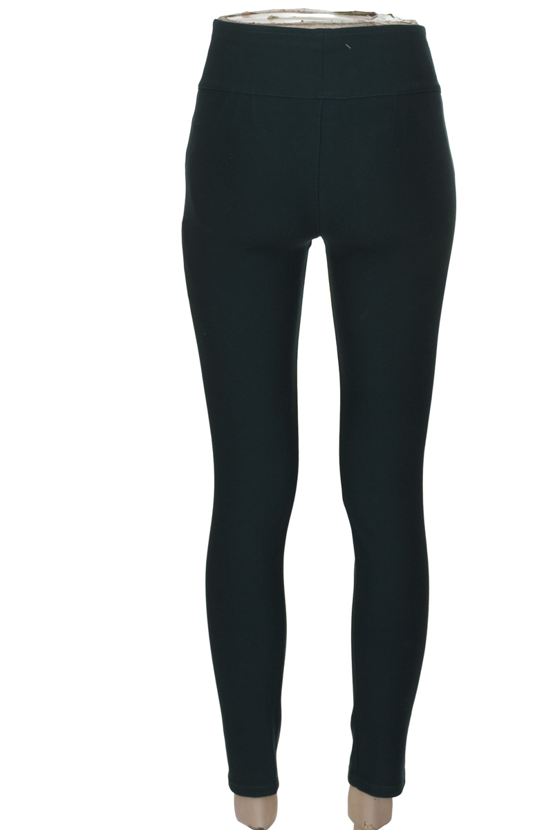 Pantalones color Verde - D´Lane