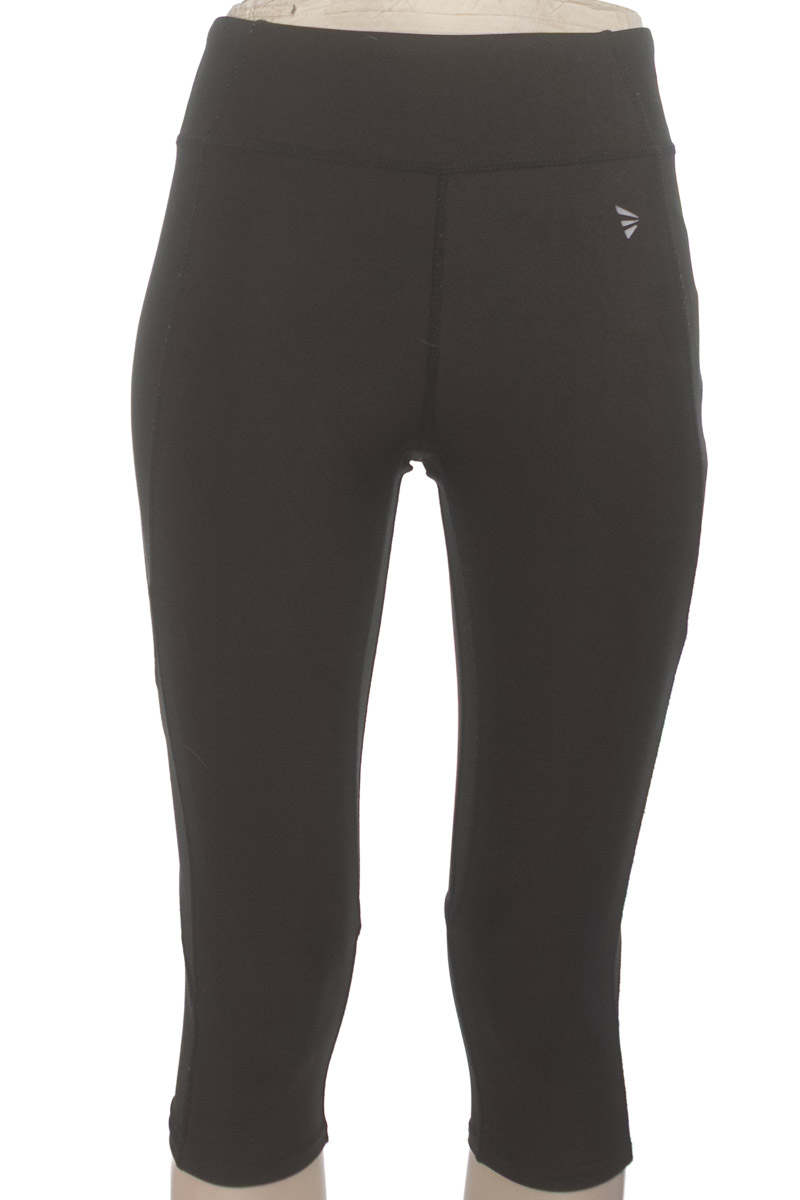 Ropa Deportiva / Salida de Baño color Negro - Urb Sport