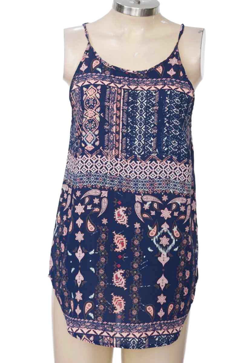 Top / Camiseta color Azul - Sybilla