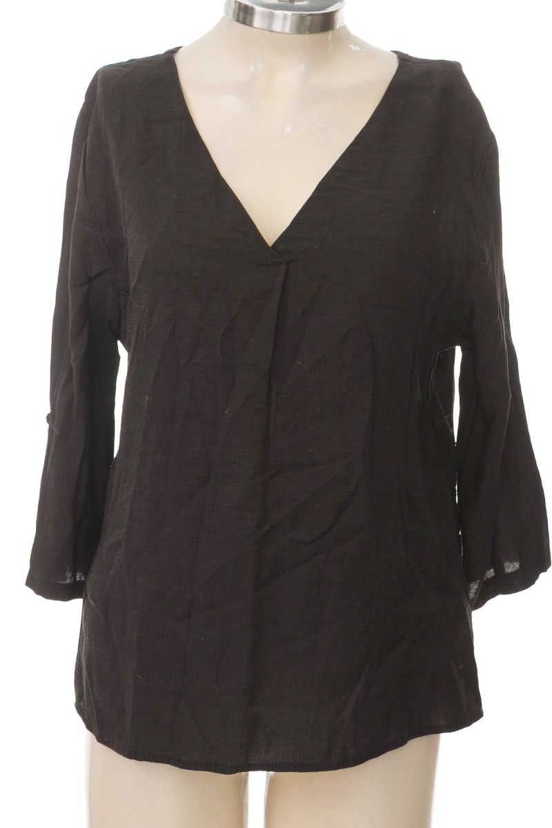 Blusa color Negro - Closeando