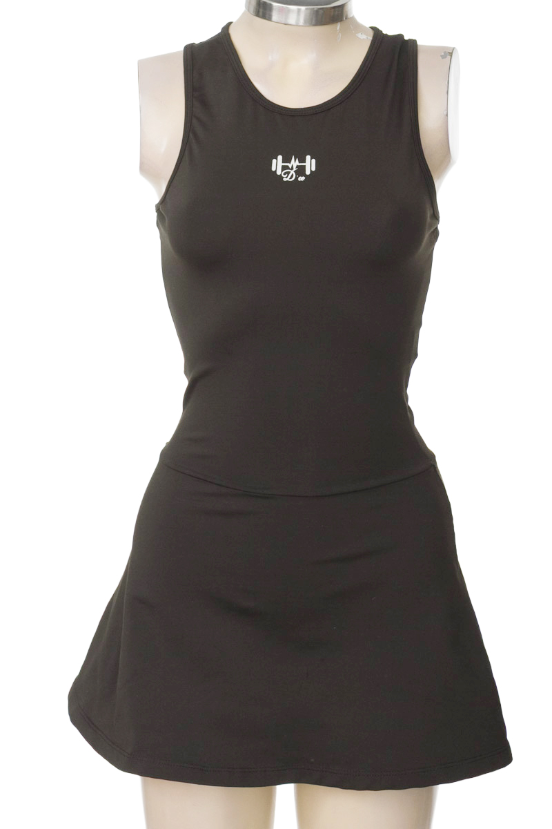 Ropa Deportiva / Salida de Baño color Negro - D´ce