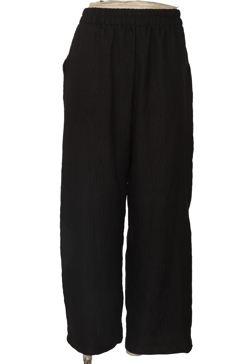 Pantalones color Negro - Dazy