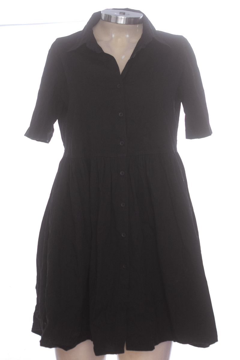 Vestido / Enterizo color Negro - Sybilla