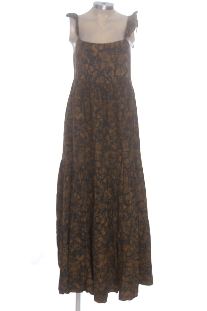Vestido / Enterizo color Negro - Basement