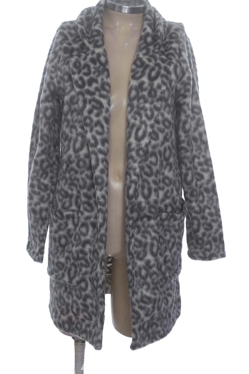 Chaqueta / Abrigo color Blanco - A.new day