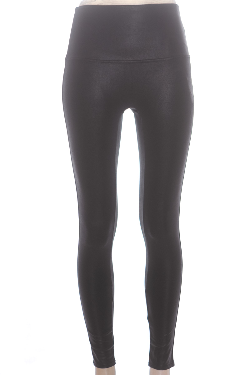Pantalones color Negro - Jane and Delancey