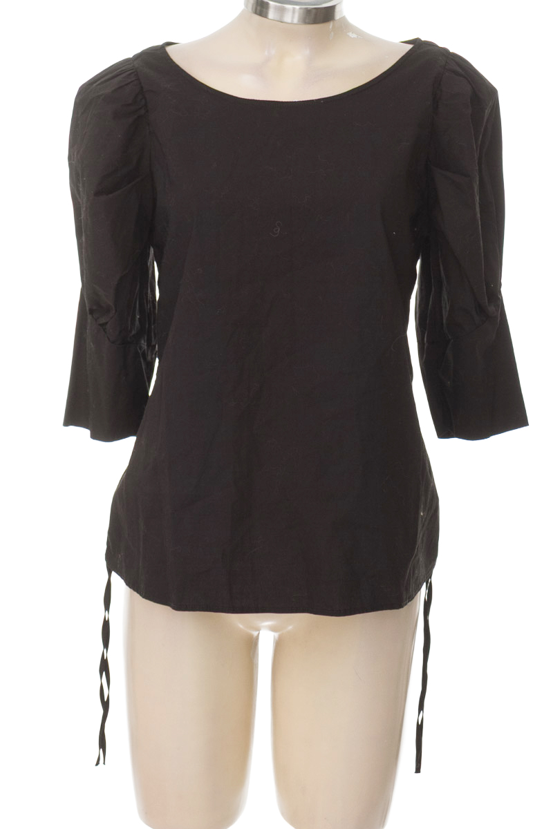 Blusa color Negro - Viviana de la Torre