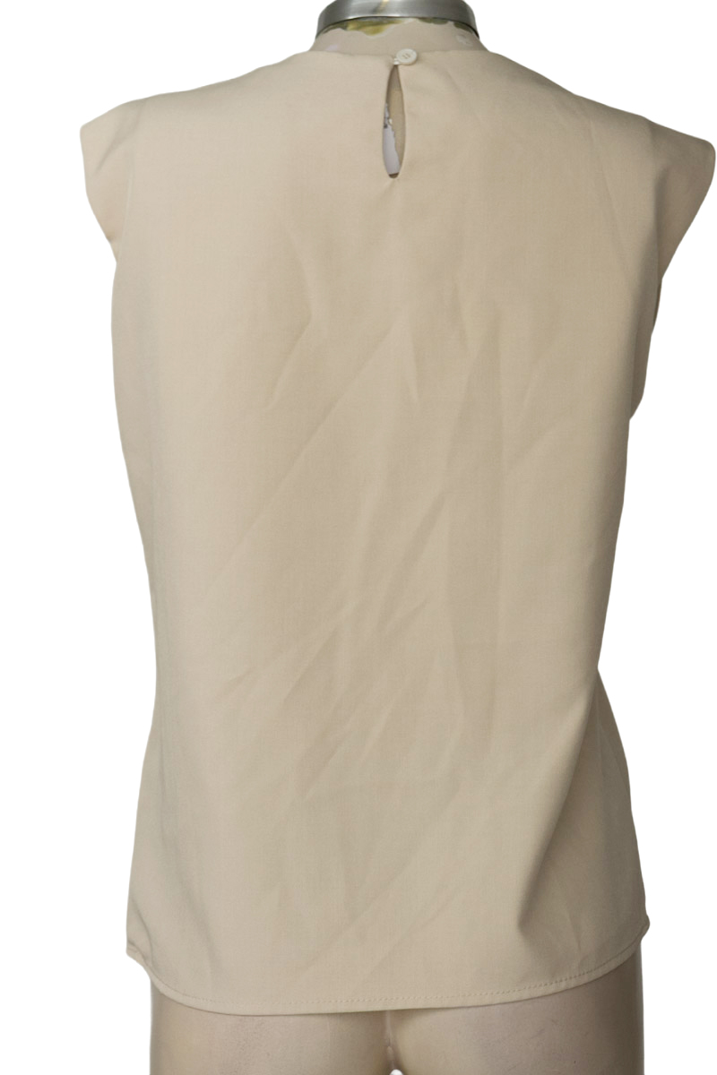 Blusa color Beige - Closeando