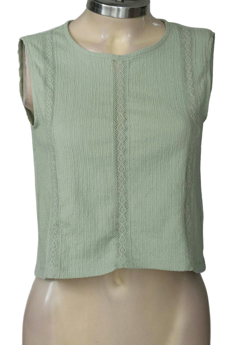 Top / Camiseta color Verde - Divided by H&M