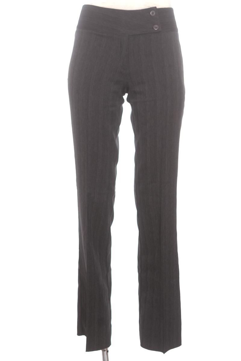 Pantalones color Gris - Closeando