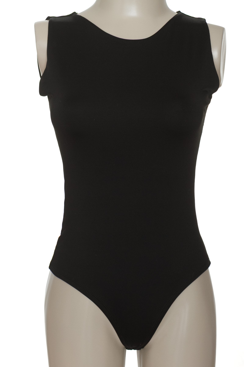 Top / Camiseta color Negro - Natalia Salazar