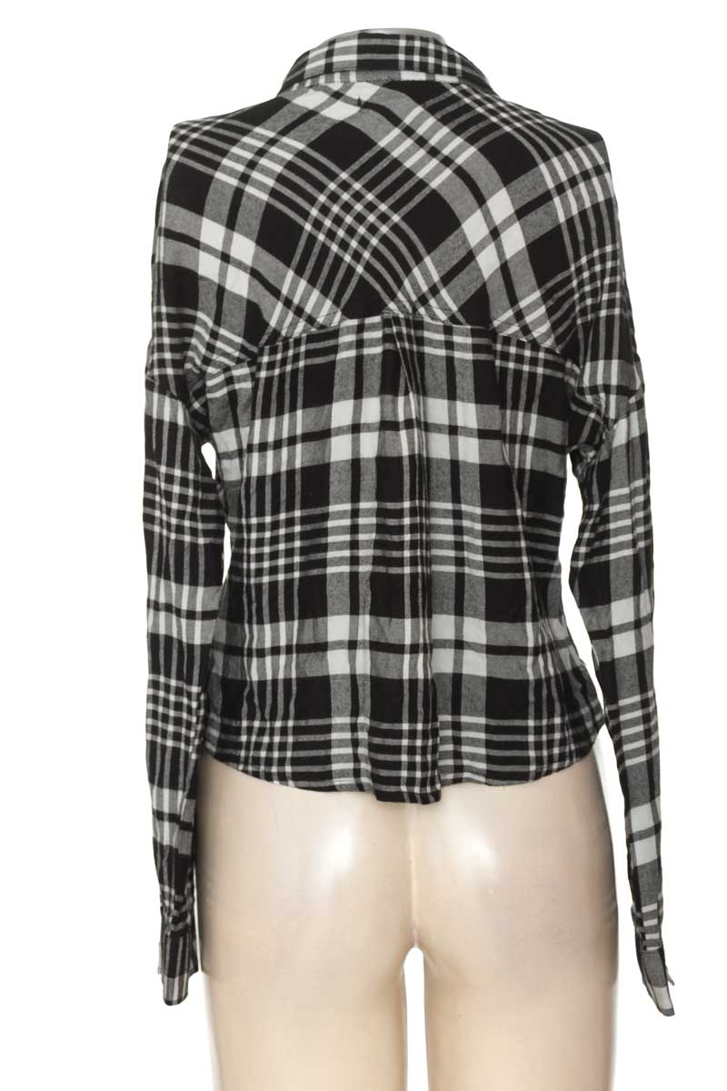 Blusa color Negro - ELA