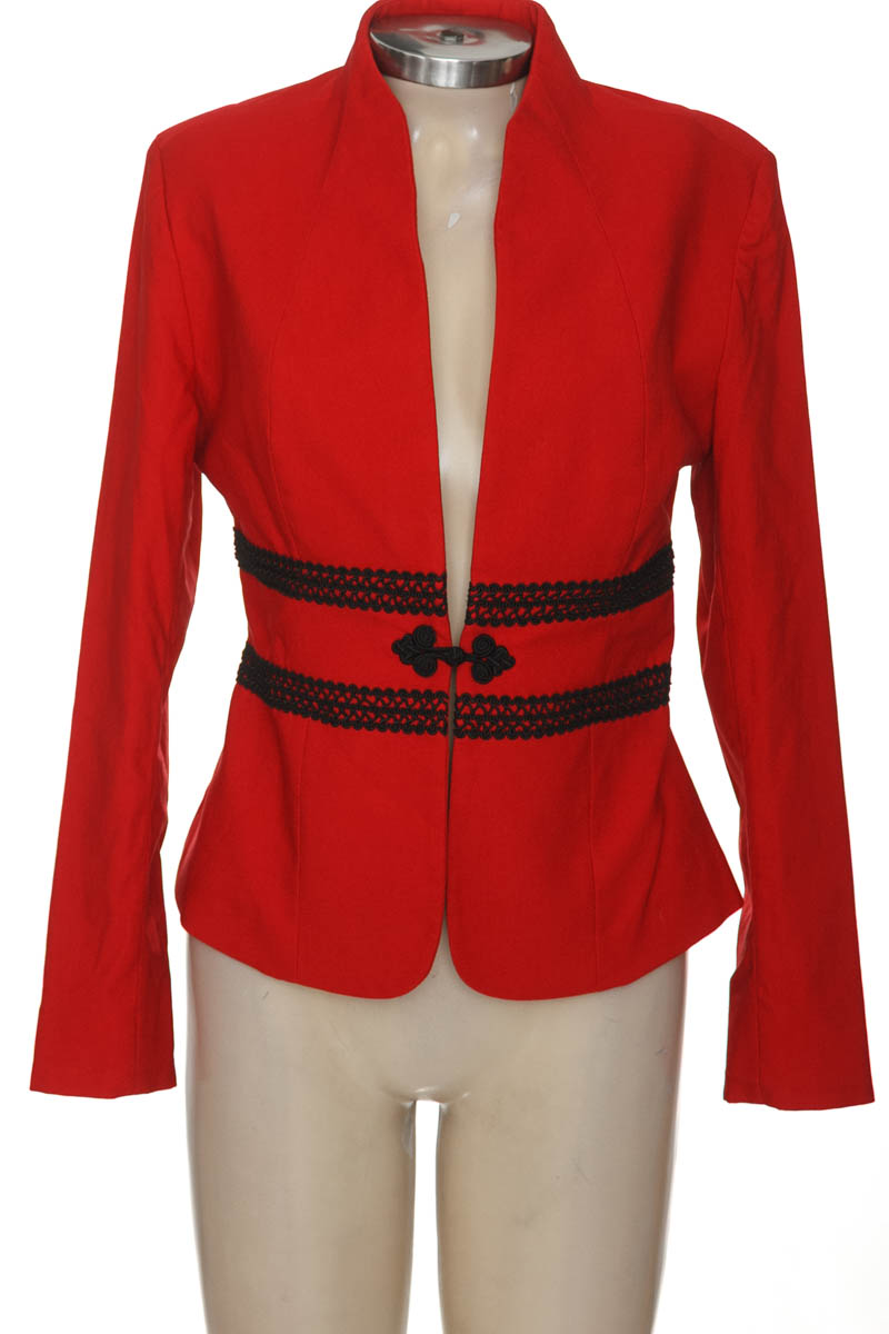 Chaqueta / Abrigo color Rojo - Platino