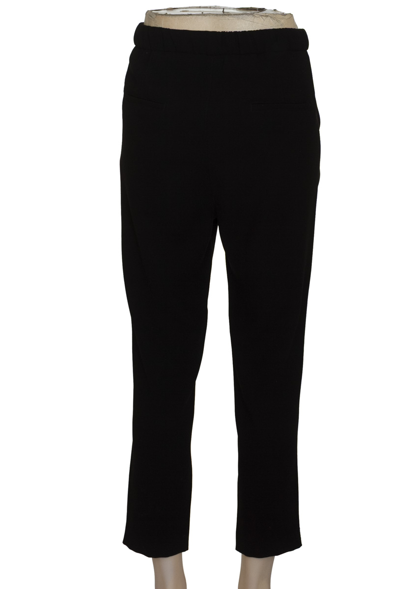 Pantalones color Negro - Zara