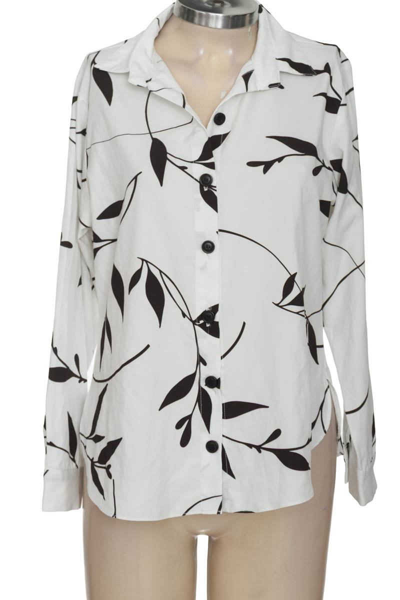 Blusa color Blanco - Closeando
