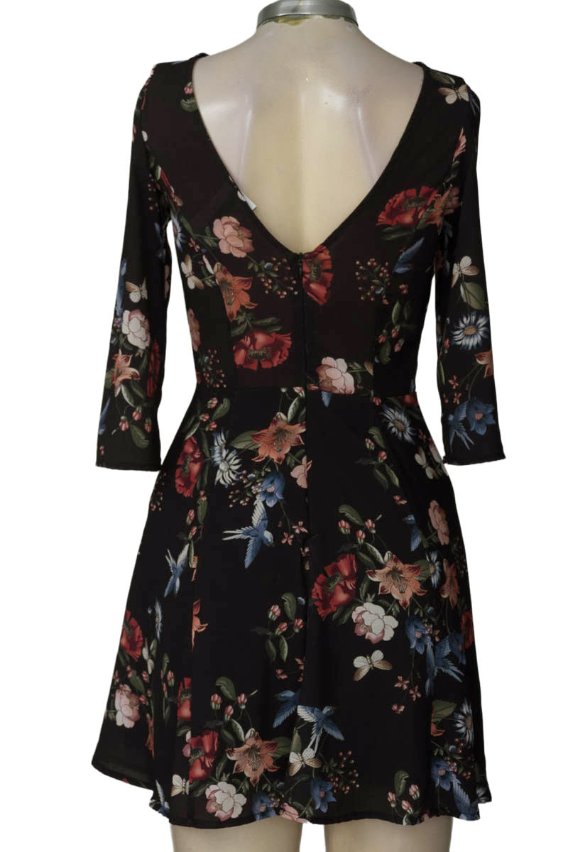 Vestido / Enterizo color Negro - Stradivarius