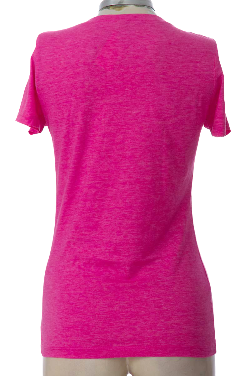 Top / Camiseta color Fucsia - Closeando