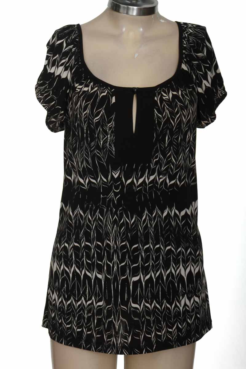 Blusa color Negro - PerSeption Concept