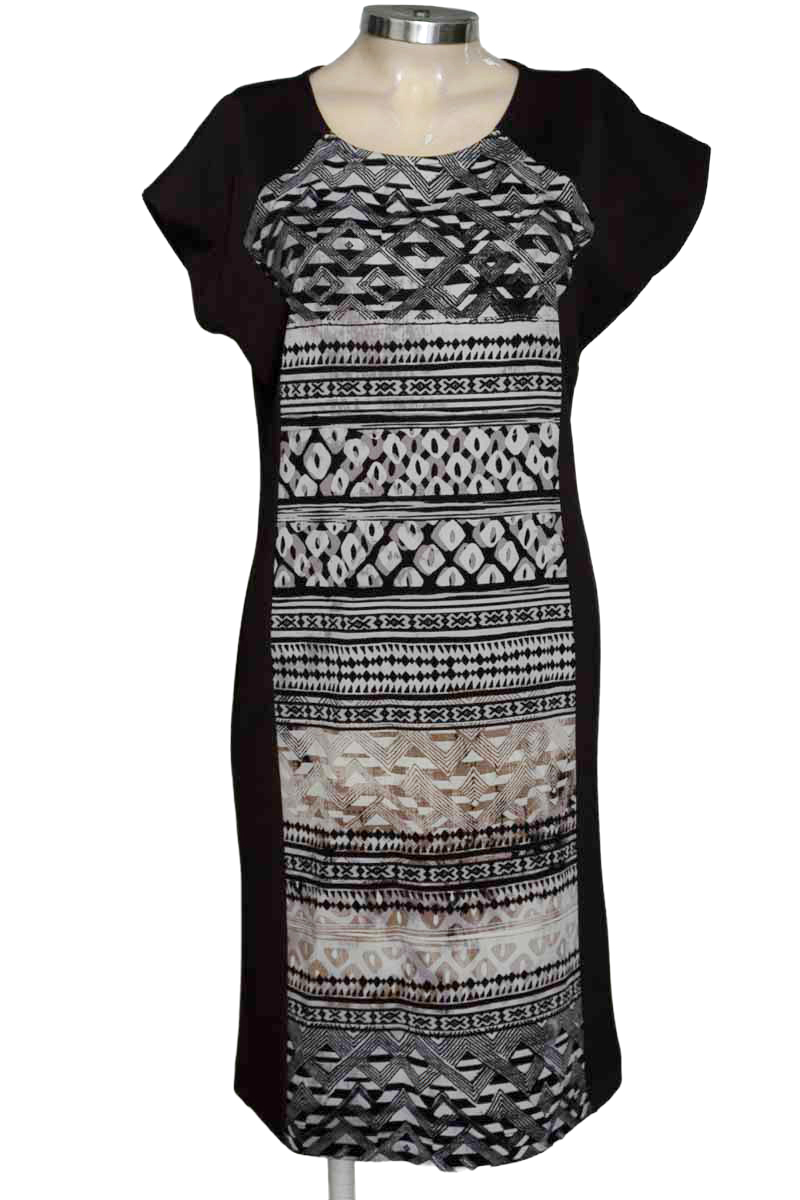 Vestido / Enterizo color Negro - Figuras