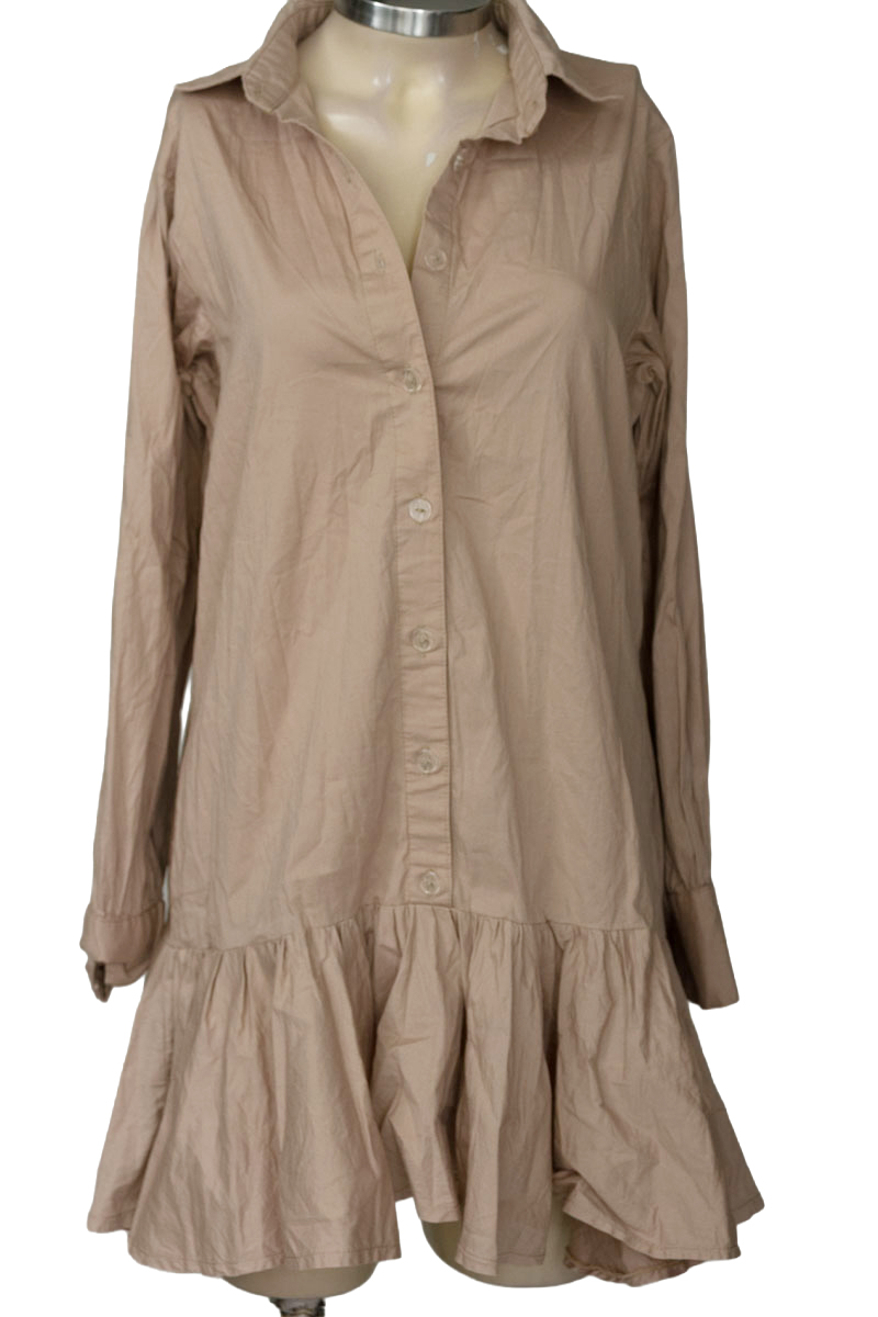 Vestido / Enterizo color Beige - Closeando