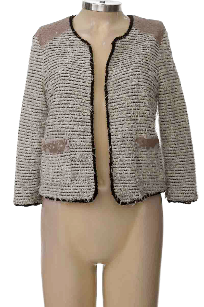 Chaqueta / Abrigo color Blanco - Esley