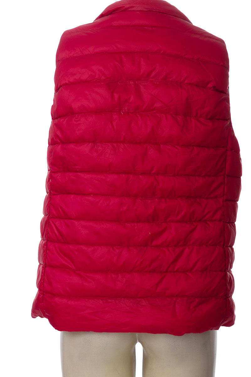 Chaqueta / Abrigo color Rojo - Closeando