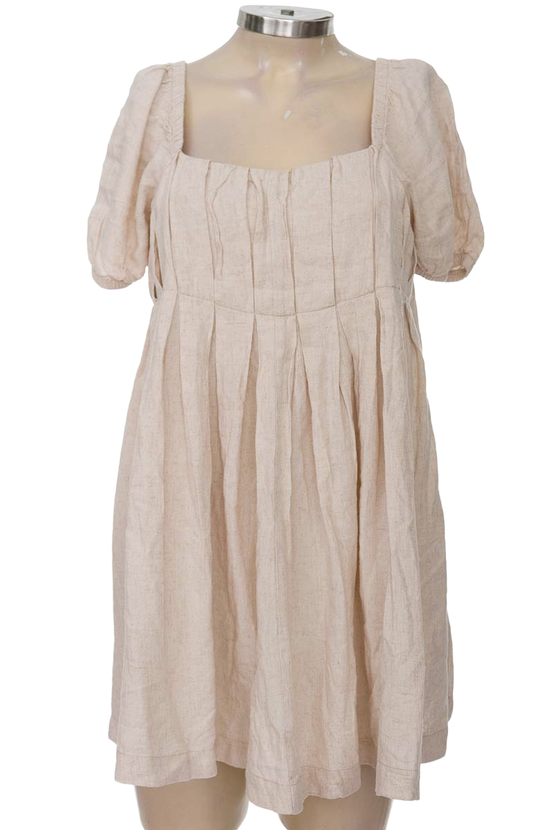 Vestido / Enterizo color Beige - TopMark