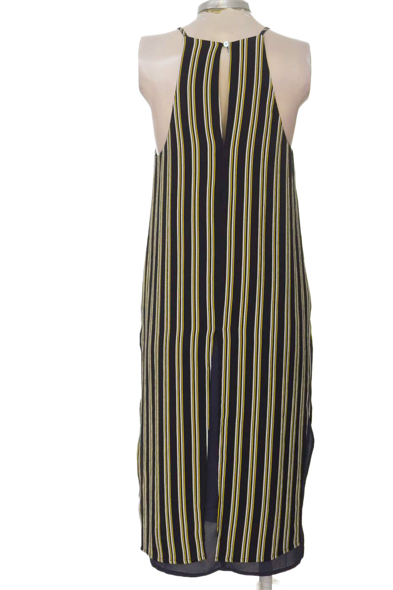 Vestido / Enterizo color Azul - Lush