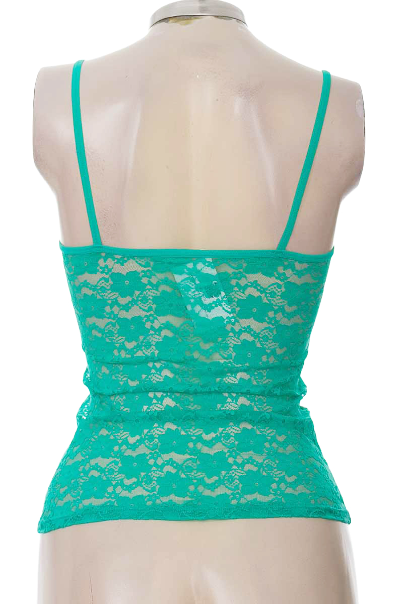 Top / Camiseta color Aguamarina - Closeando