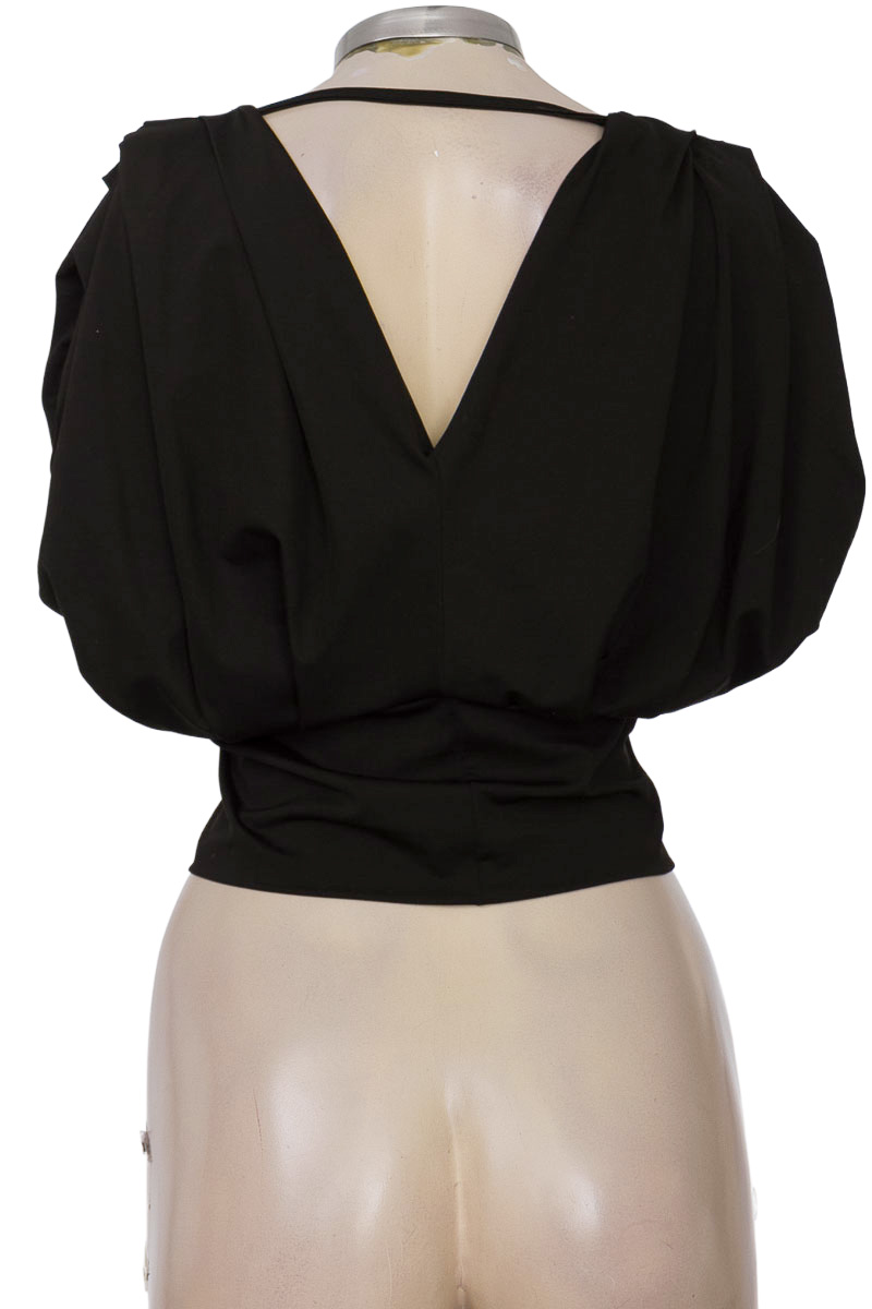 Blusa color Negro - Kaiross