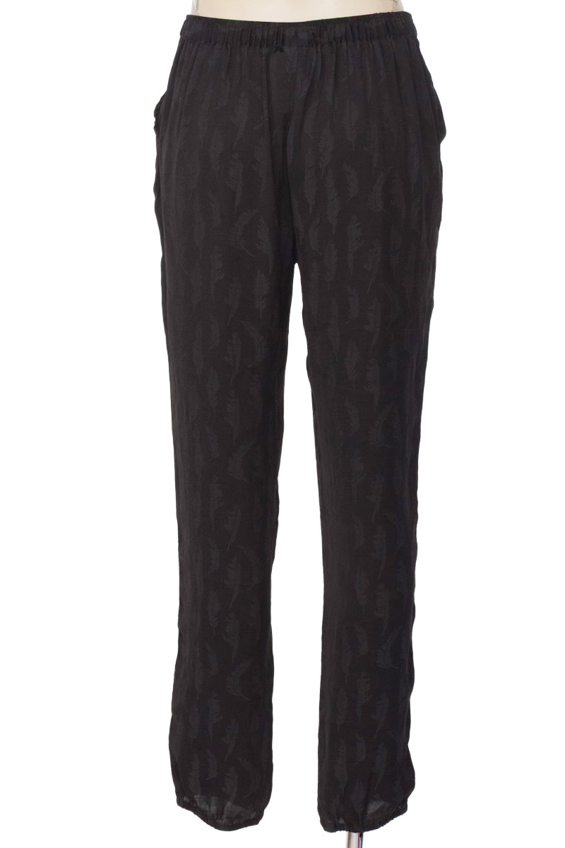 Pantalones color Negro - ETAM