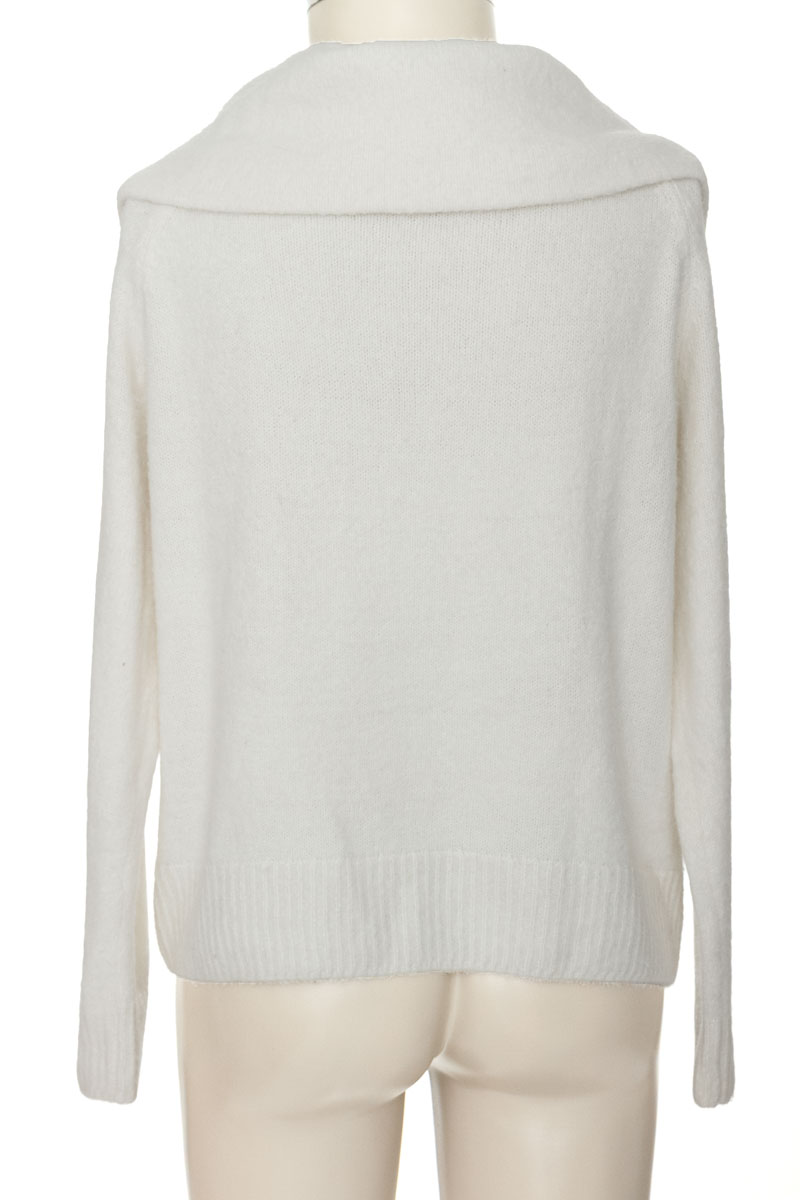 Sweater color Blanco - Closeando
