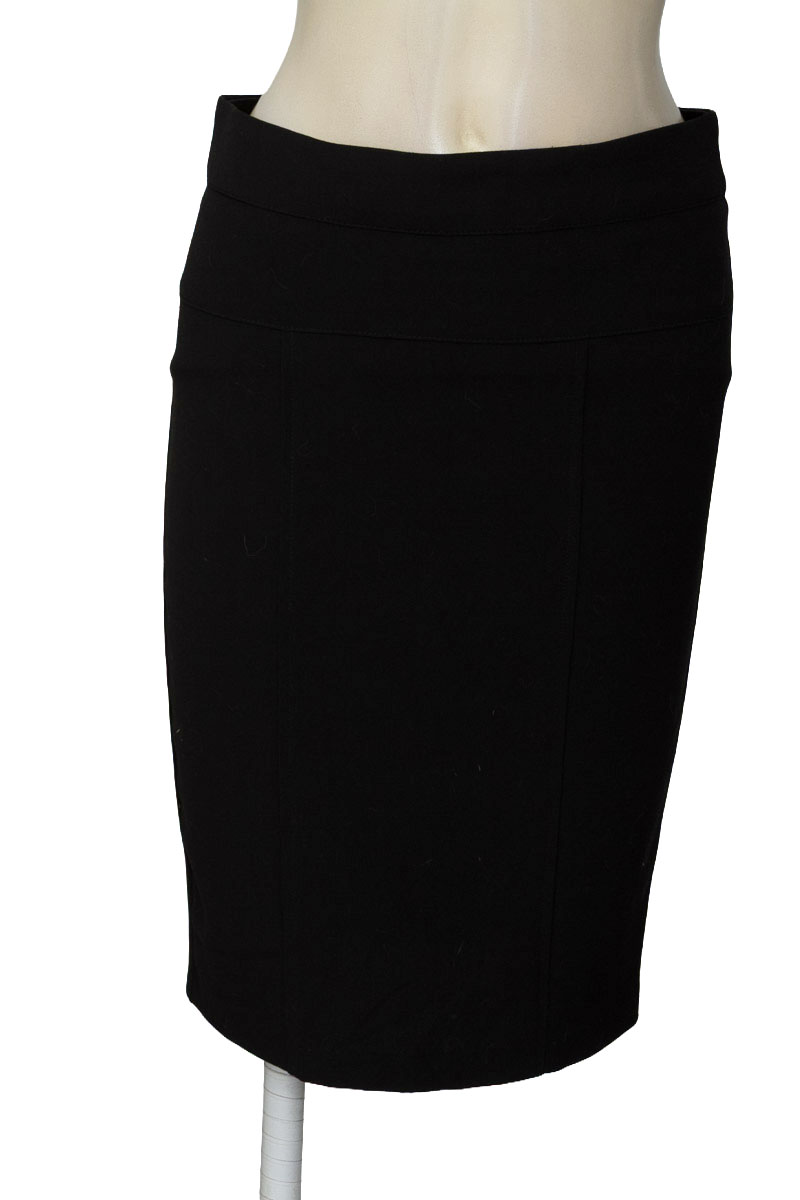 Falda color Negro - Hollywould