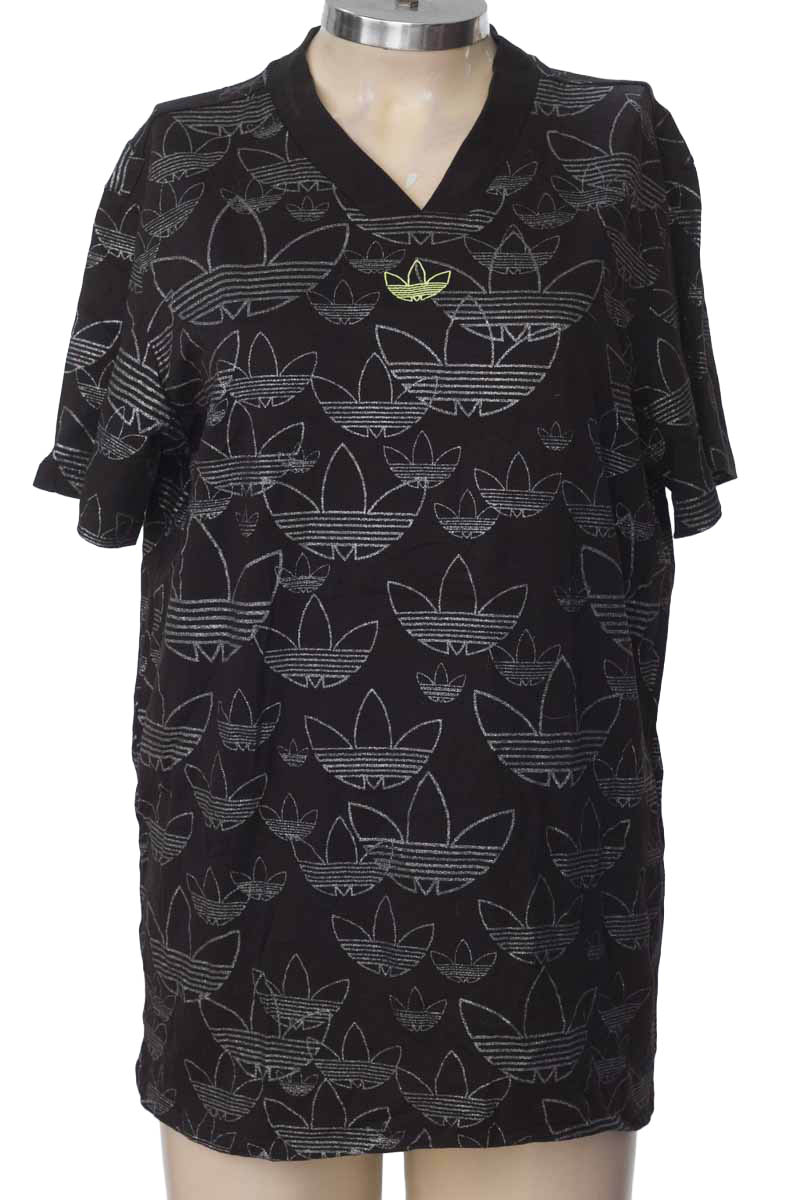 Top / Camiseta color Negro - Adidas