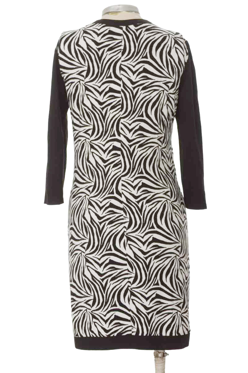 Vestido / Enterizo color Negro - Julio