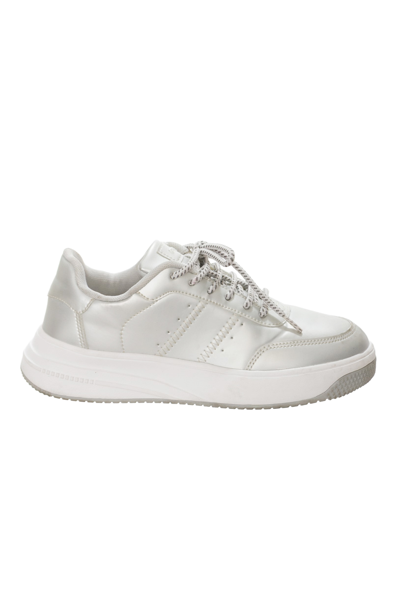 Zapatos color Plateado - Croydon