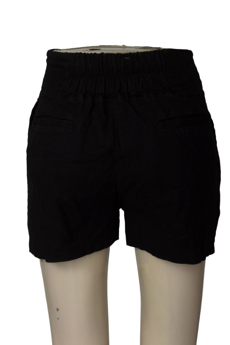 Short color Negro - Closeando