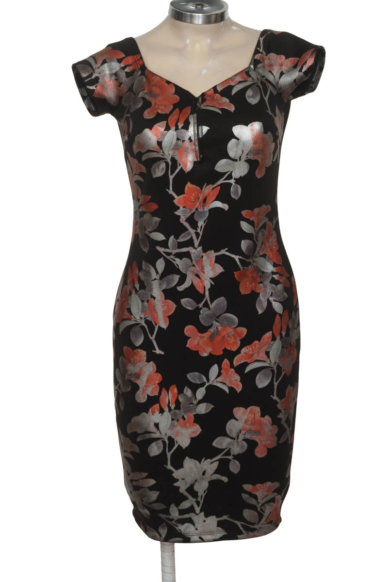 Vestido / Enterizo color Negro - Closeando