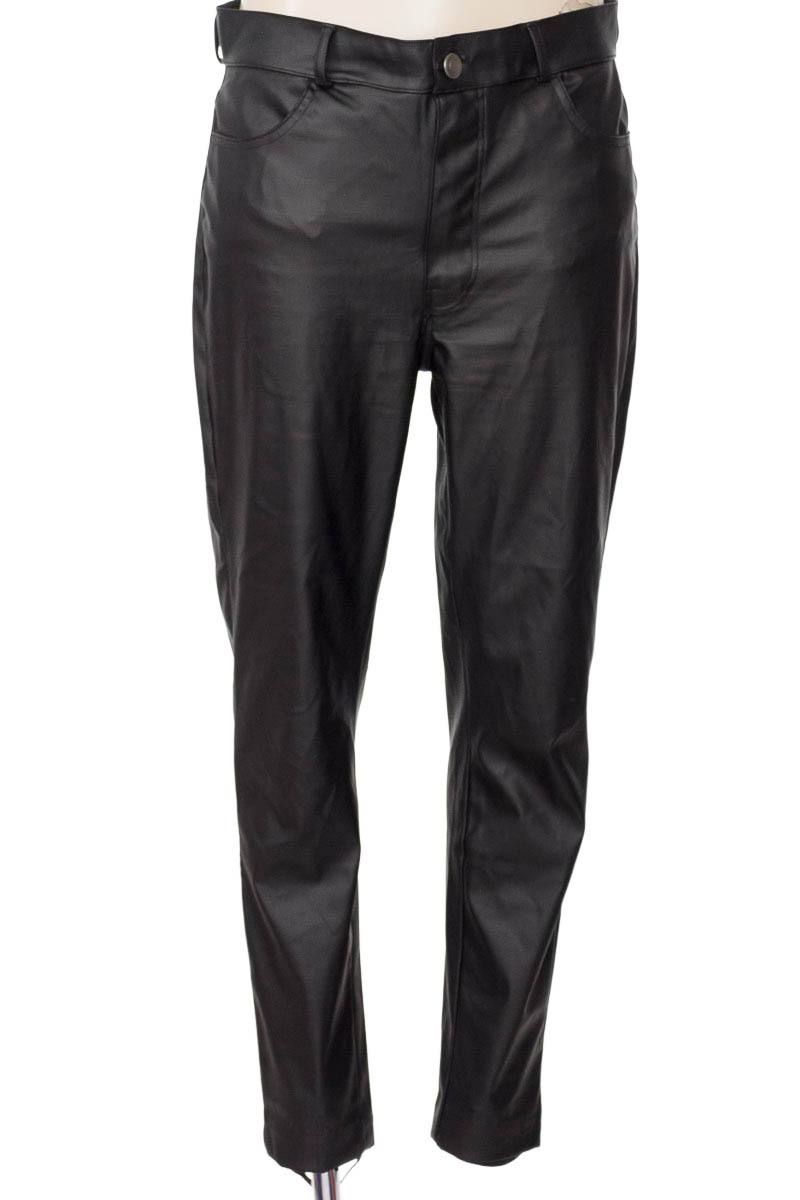 Pantalones color Negro - Pacifika