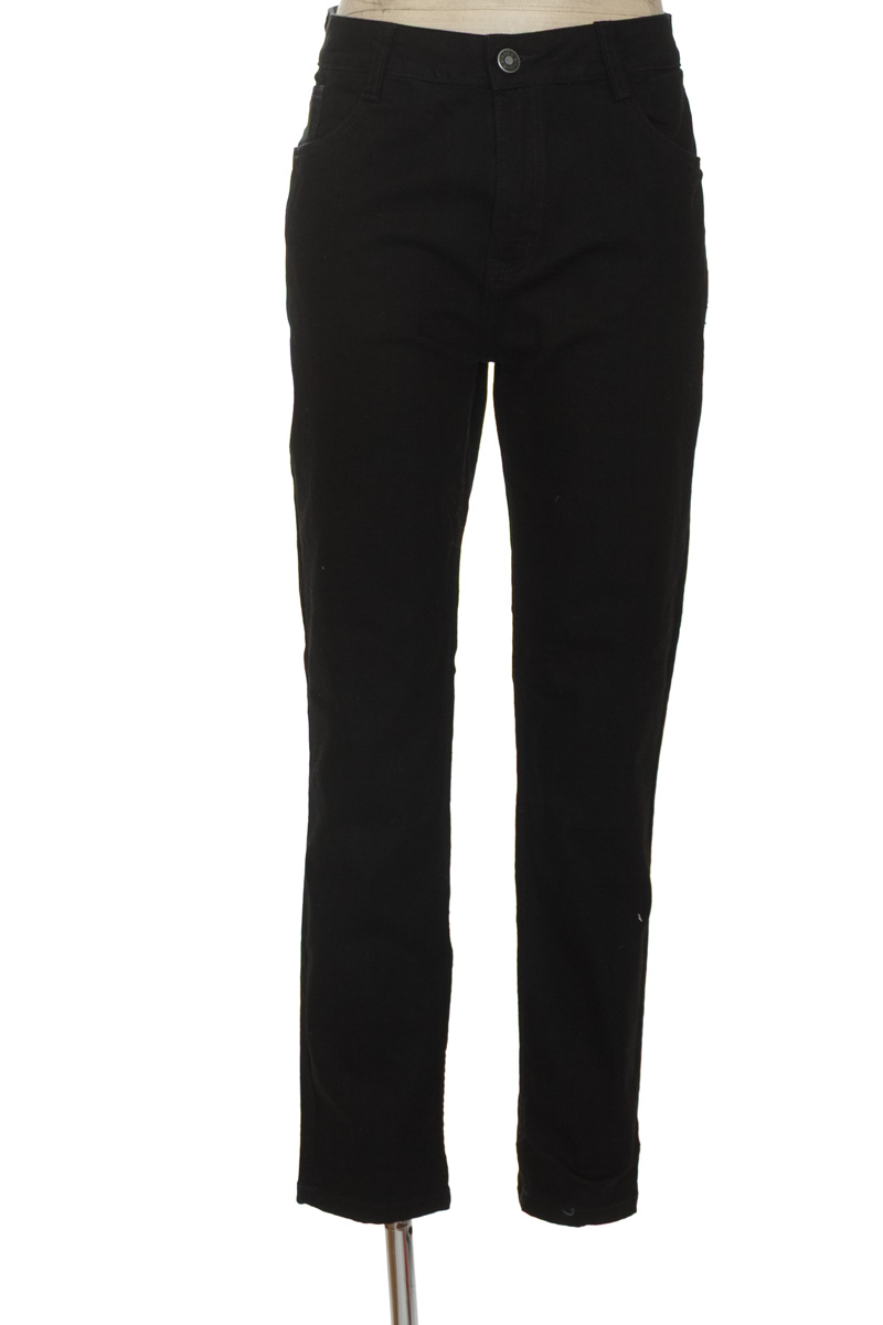 Pantalón color Negro - Xlive