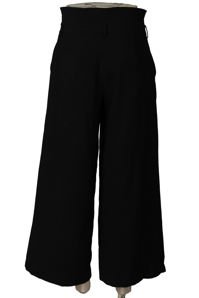 Pantalones color Negro - Studio F