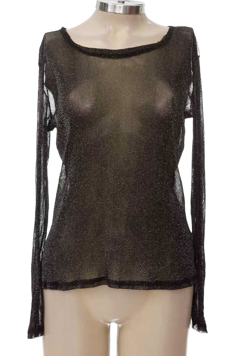 Top / Camiseta color Negro - Pacifika