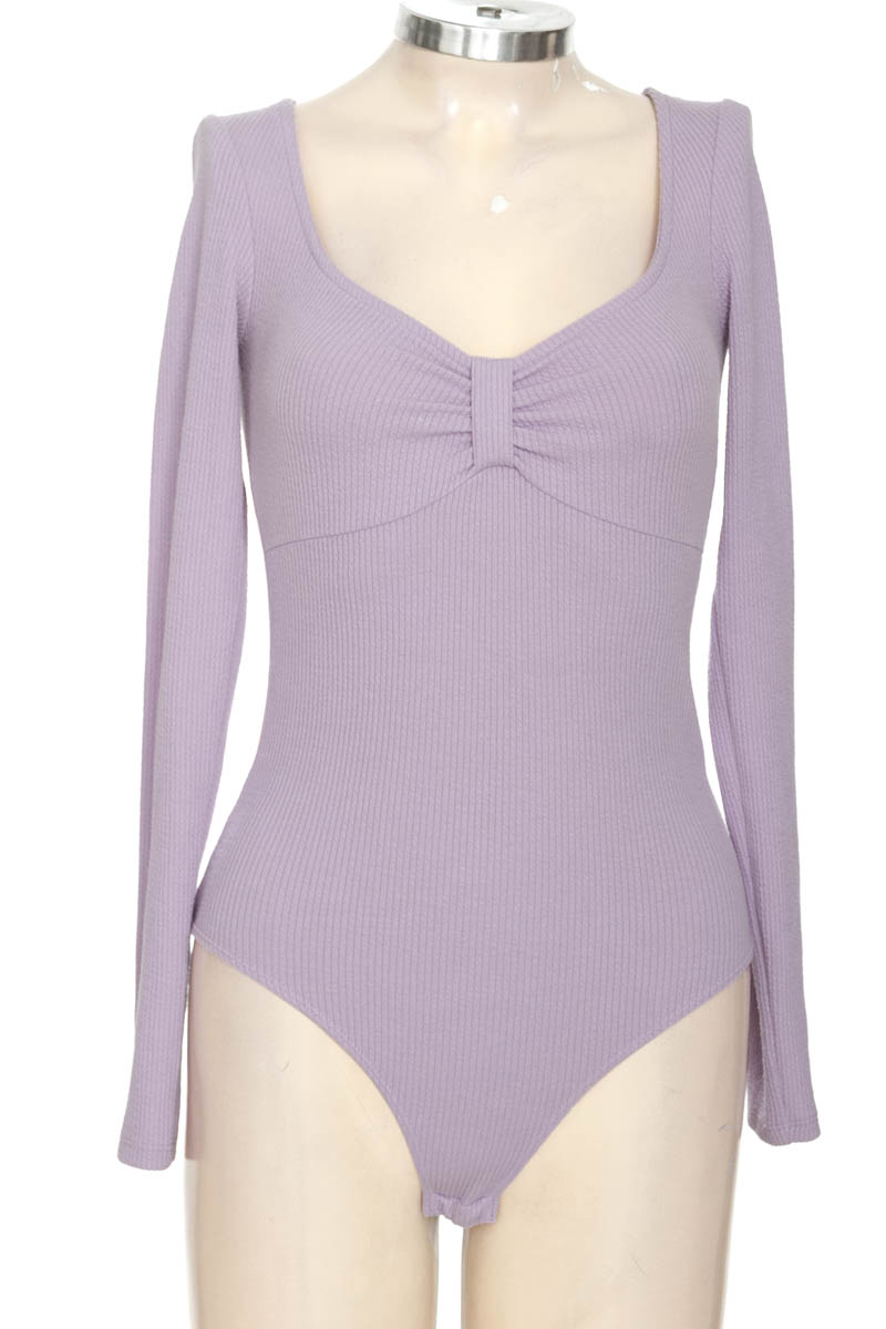 Top / Camiseta color Lila - H&M
