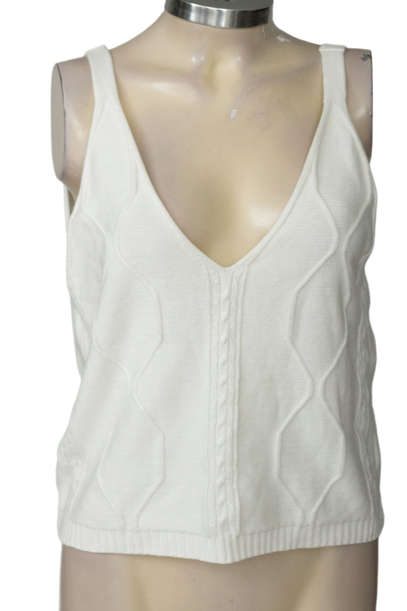 Top / Camiseta color Blanco - Closeando